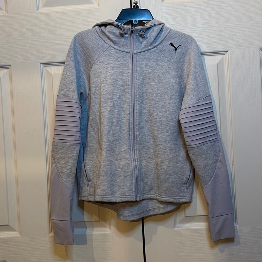 Light gray puma jacket